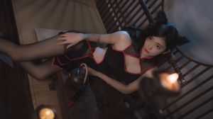 [网 红 Coser] Nantao Momoko "Black Cheongsam"